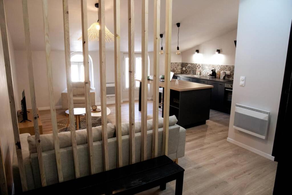 Appartement T2 au calme , Centre Historique , Entrée Autonome à Montélimar Extérieur photo